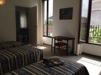 Hotel Luisa 2*